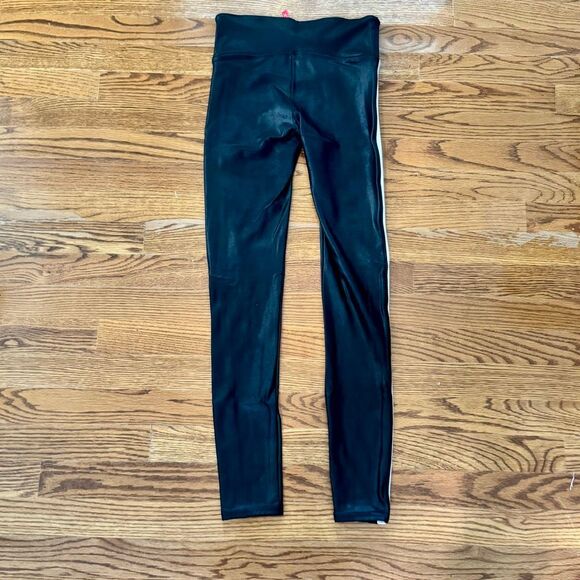 Spanx Coated Racing Stripe Leggings. Size Small. - Picture 5 of 10